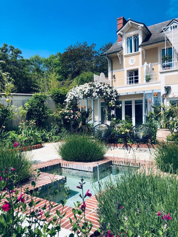 Orpheus Lodge Ζιβερνί Εξωτερικό φωτογραφία