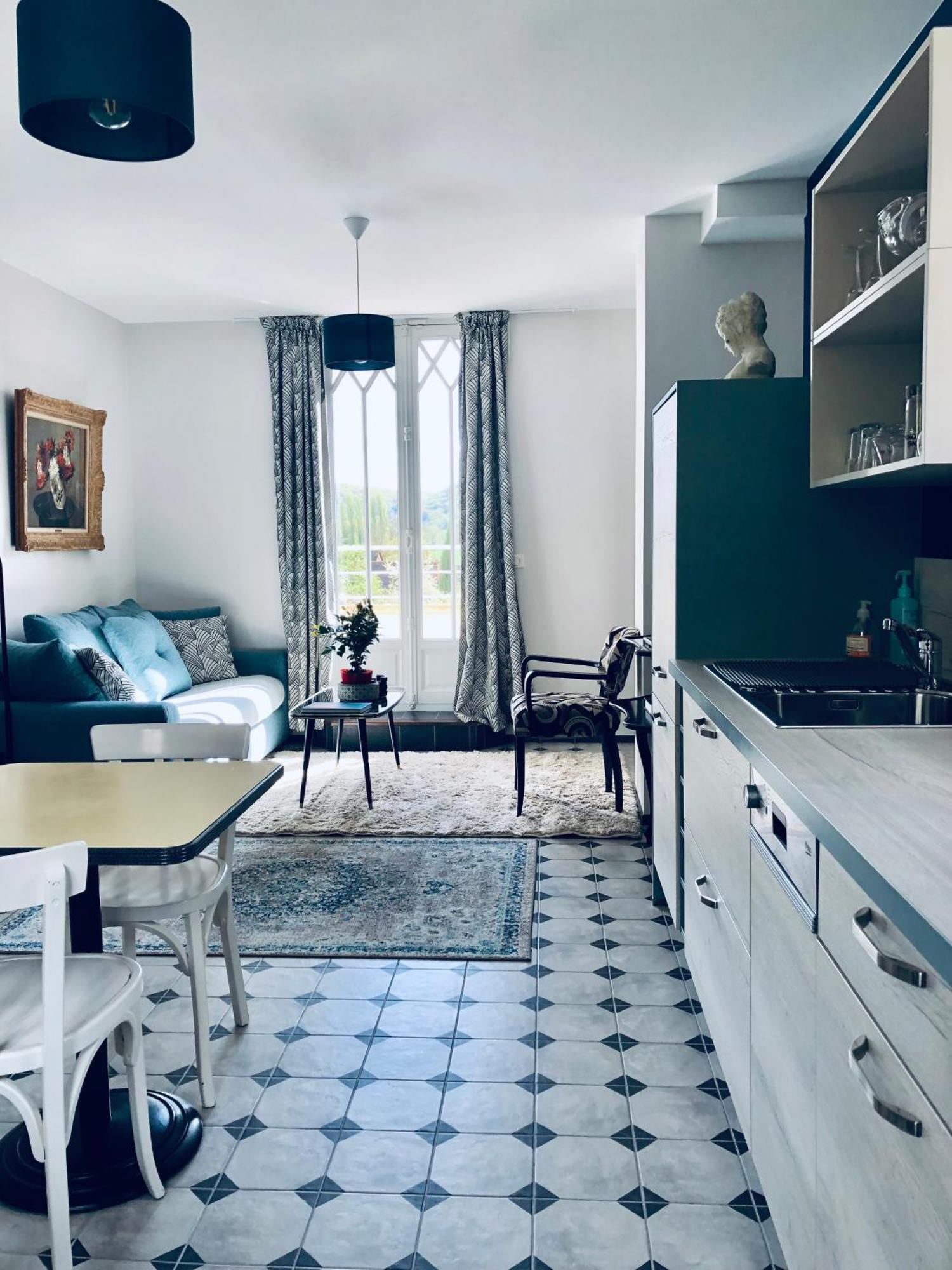 Orpheus Lodge Ζιβερνί Εξωτερικό φωτογραφία